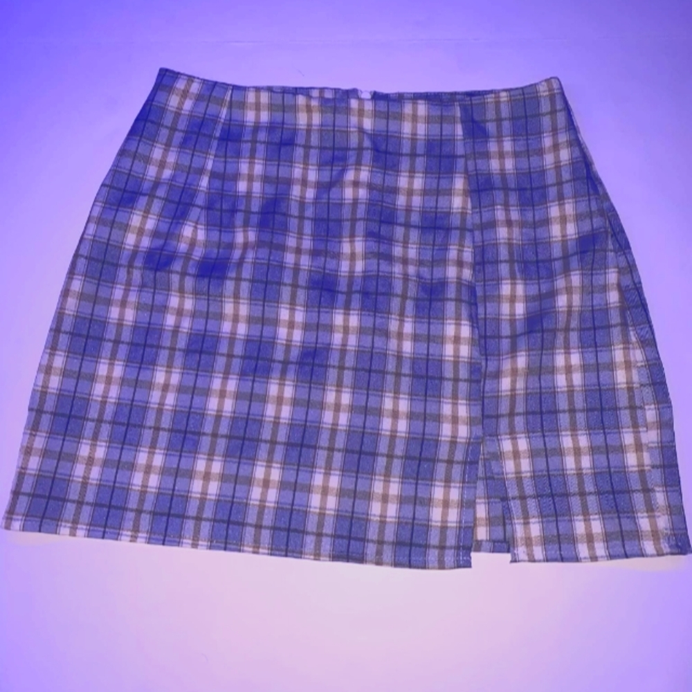 Super cute mini skirt !